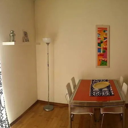 Nuova Apartment *